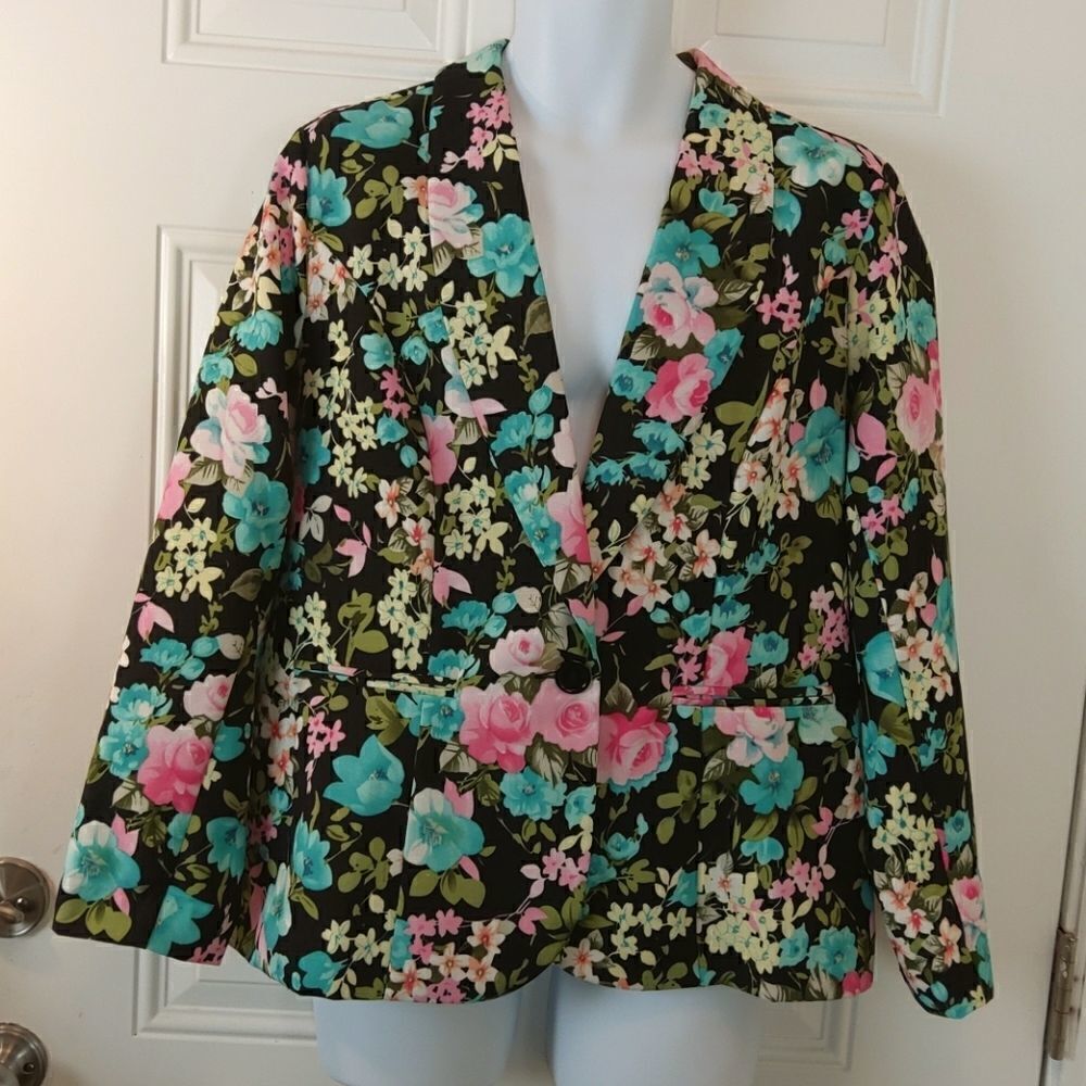 BFA Classics black floral unlined Blazer